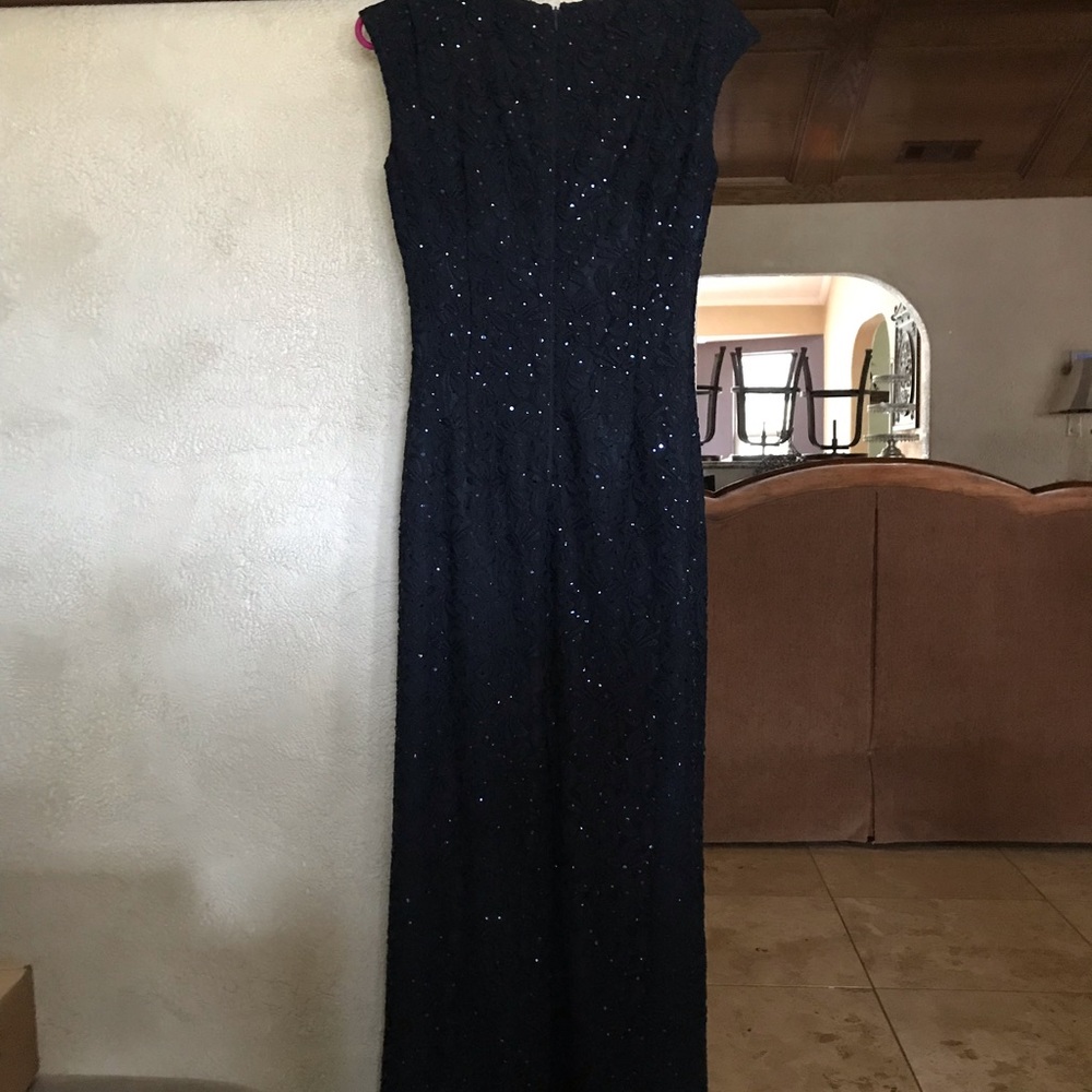 Dress Formal - Picture 2 of 4